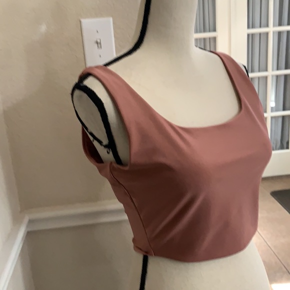 Revamped crop top - Picture 6 of 16